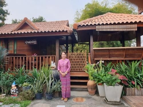บ้านสวนริมน้ำรีสอร์ต (Baan Suan Rimnam)0