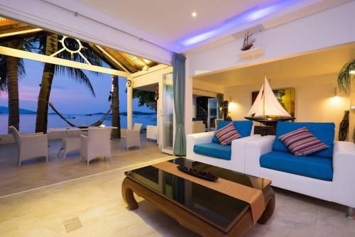 1 Bedroom Beach Front Villa - on Beautiful Bangrak Beach3