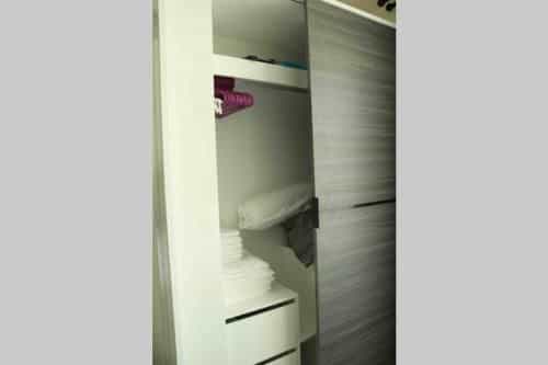 Cozy room close to biggest mall in Chiangmai Cozy room close to biggest mall in Chiangmai