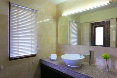 Highgrove Villa 54