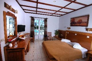 Palladium Hotel0
