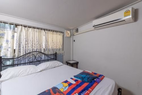 7 โฮลเดอร์ เกสต์เฮาส์ (7 Holder Guesthouse)0