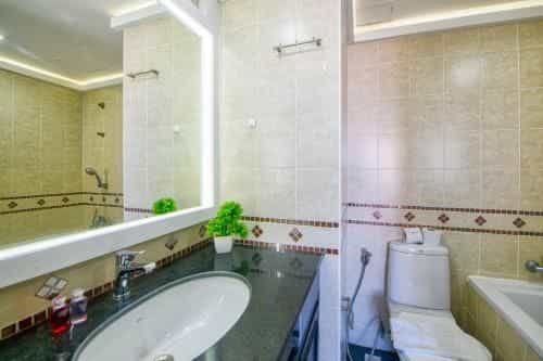 Royal Hill and Spa Condotel Royal Hill and Spa Condotel