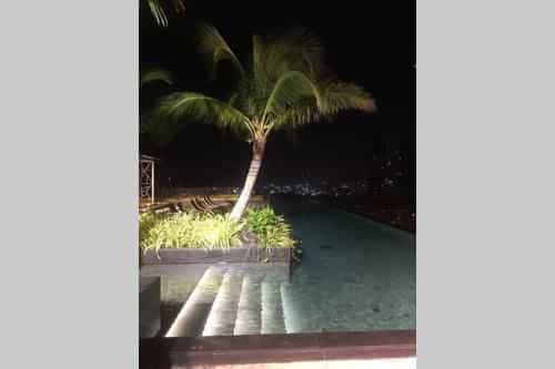 RIVIERA WONGMAT BEACH RIVIERA WONGMAT BEACH