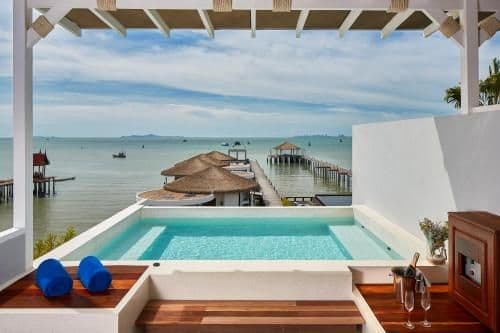 Suite with Private Pool
