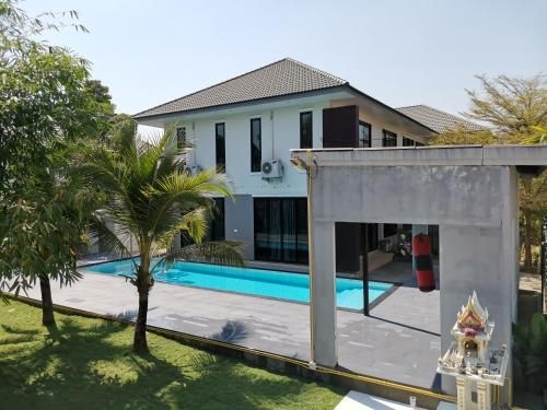 Pool villa, 6 bedrooms, 680SQM living space, 13guest0