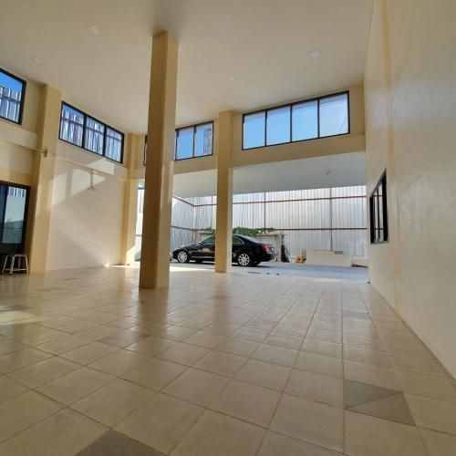 Eight Residence2