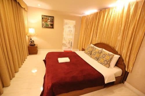 Clean Comfy Cozy easy to go Grand Palace & Khaosan Clean Comfy Cozy easy to go Grand Palace & Khaosan