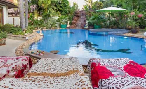 Relaxing Palm Pool Villa & Tropical Illuminated Garden & Swimming Pool. Relaxing Palm Pool Villa & Tropical Illuminated Garden & Swimming Pool.