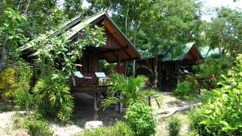 Bouganvilla Bungalow with Sea and Garden View