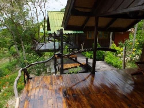 Hibiscus Bungalow with Sea and Garden View