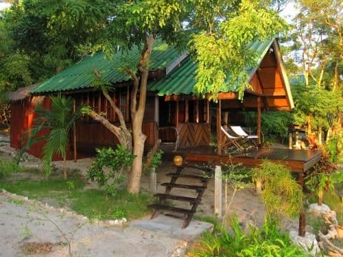 Bouganvilla Bungalow with Sea and Garden View