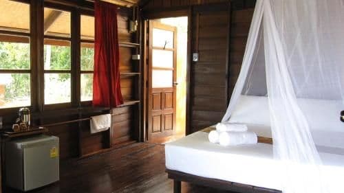 Hibiscus Bungalow with Sea and Garden View