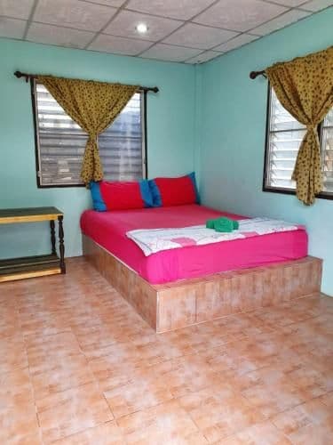 Standard Single Room with Shared Bathroom