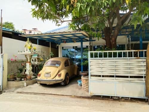 Huay Kwang Ladies Home Huay Kwang Ladies Home
