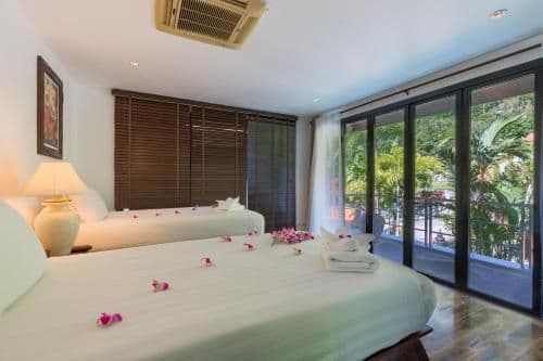Villa with Sea View