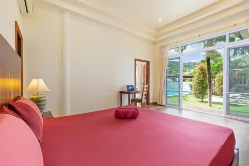 Villa with Sea View