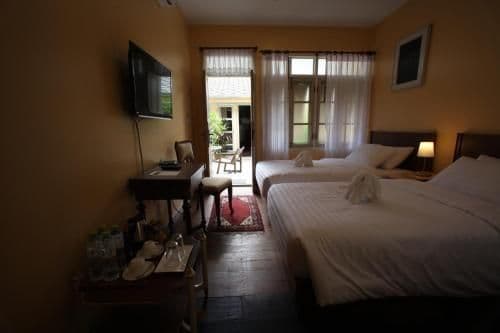 Standard Twin Room with Garden View