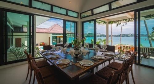 Beach Front Luxury Villa Noble House2