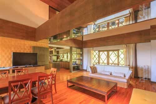 Phuripimarn Penthouse Phuripimarn Penthouse