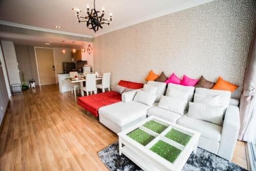 Apartment with Garden View