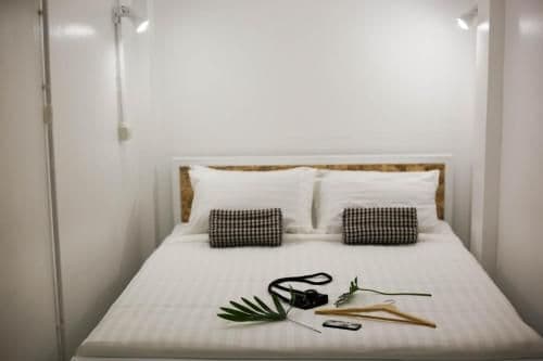 Standard Double Room with Shared Bathroom
