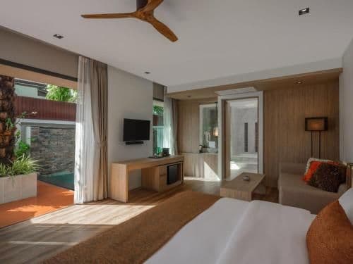 Grand Pool Villa