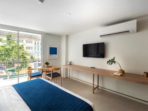 Studio Apartment