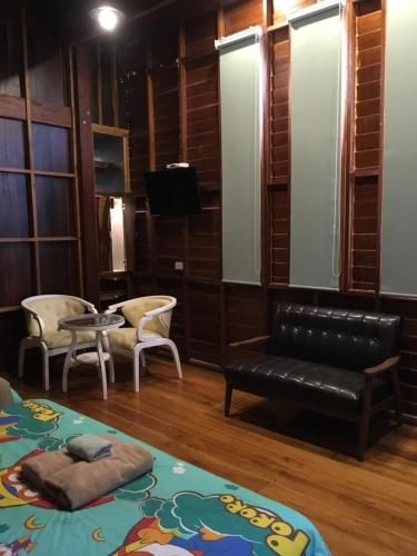 515 คอฟฟี่ แอนด์ รีสอร์ท (515 coffee & resort)0