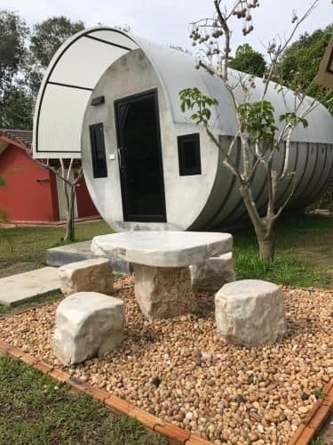 Capsule Room with Double Bed