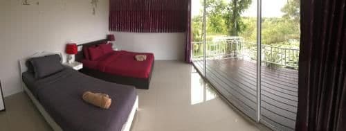 Family Room with Lake View