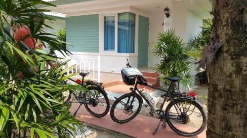 One-Bedroom Bungalow