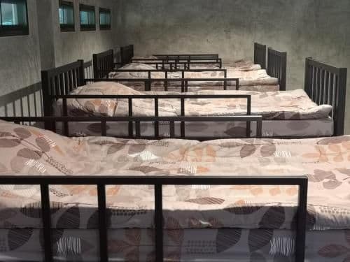 Mixed Dormitory Room