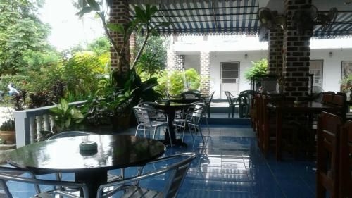 my Palace Inn3