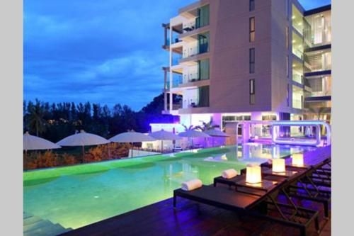 Exotic 4*Twin Sands Studio Apartment3