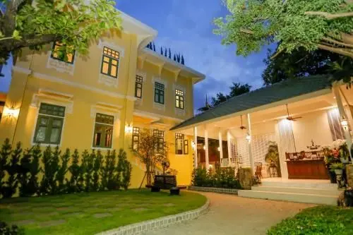 บ้าน 2459 เฮอริเทจ เฮ้าส์ บ้าน 2459 เฮอริเทจ เฮ้าส์