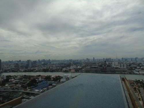 Chaopraya river view Condo by flexstay Rental1