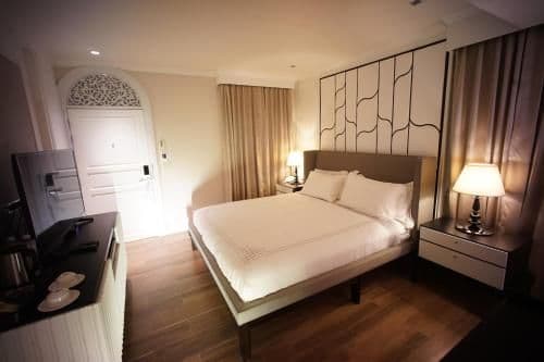 Classic King Suite