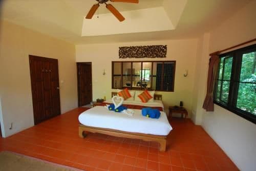 Villa - Beach Front