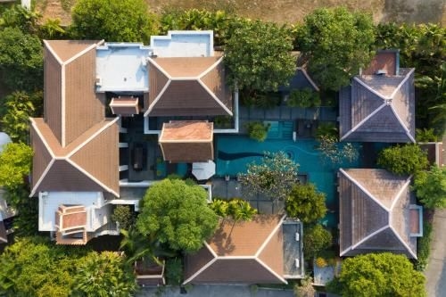 Super private space swimming pool villa Six Bedroom private nanny breakfast1