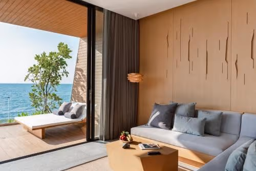 Beachfront Grand Pool Villa