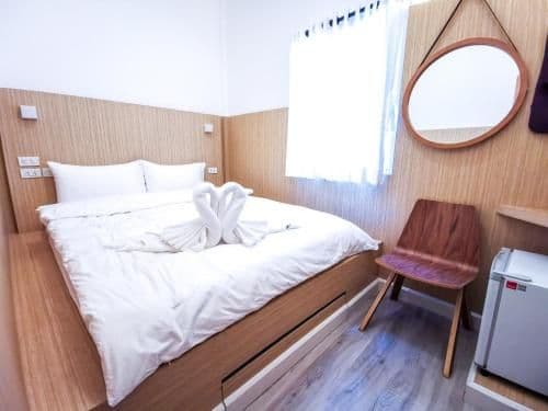 Standard Double Room with Shared Bathroom
