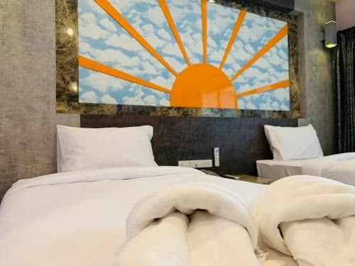 Deluxe Twin Room