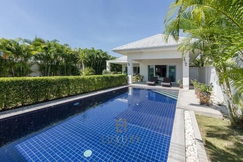 3 Bedroom Pool Villa L550