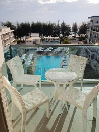 Grandblue condominium Room 606 Grandblue condominium Room 606