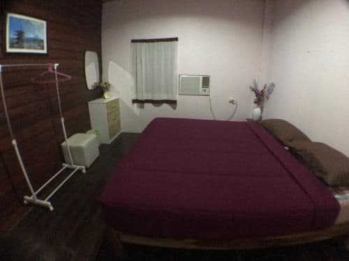Economy Triple Room with Shared Bathroom