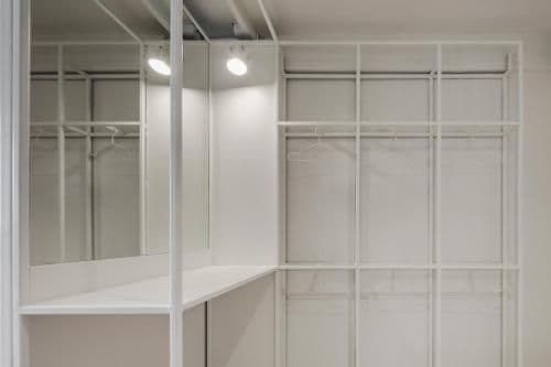 Family Bunk Room for 6 People