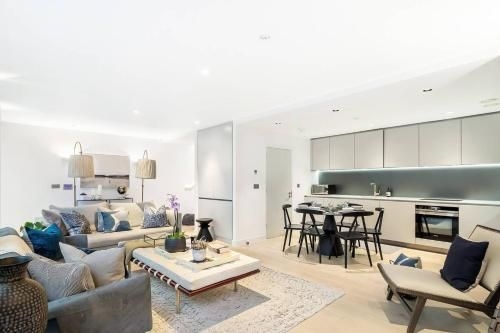 Perfect 4Bed 4Bath Apartment in Bangkok Center0