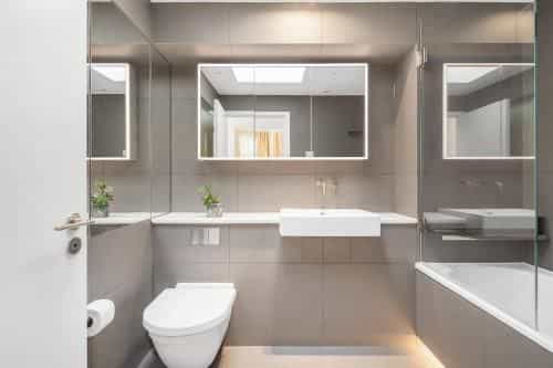 Perfect 4Bed 4Bath Apartment in Bangkok Center Perfect 4Bed 4Bath Apartment in Bangkok Center
