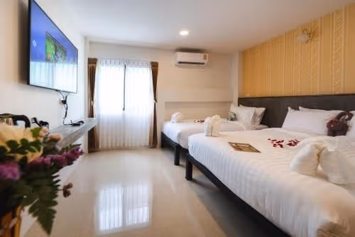 Triple Room with Private Bathroom